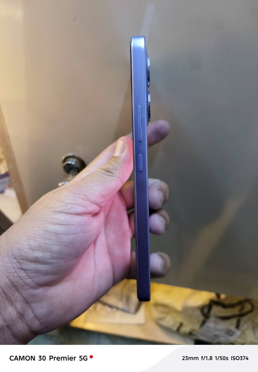 جهاز للبيع أسم الجهاز OPPOReno13F مثل ما موضح جهاز بلادي فقط بي فطر بالشاشه مماثر ع المس سعره 175


**إذا كنت صاحب هذا الإعلان وتريد حذفه لأي سبب، رجاءا أرسل رسالة إلى الدعم الفني**