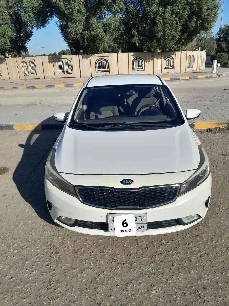 السلام عليكم
مكاني نجف 
سياره سيراتو 2017
¹خليجي رقم اربيل الماني 
½محرك1600+كير تلث انظمام قياده 
⅓مري شفط +تحكم ستيرن 
¼اربعه ويل كب بلادي 
⅕دواخل لونين 
⅙حداديه +تخم تاير جديد
⅙تدفئه +تبريد
ماشيه 150
السعر 133$وبيها مجال 
استفسار ***********
