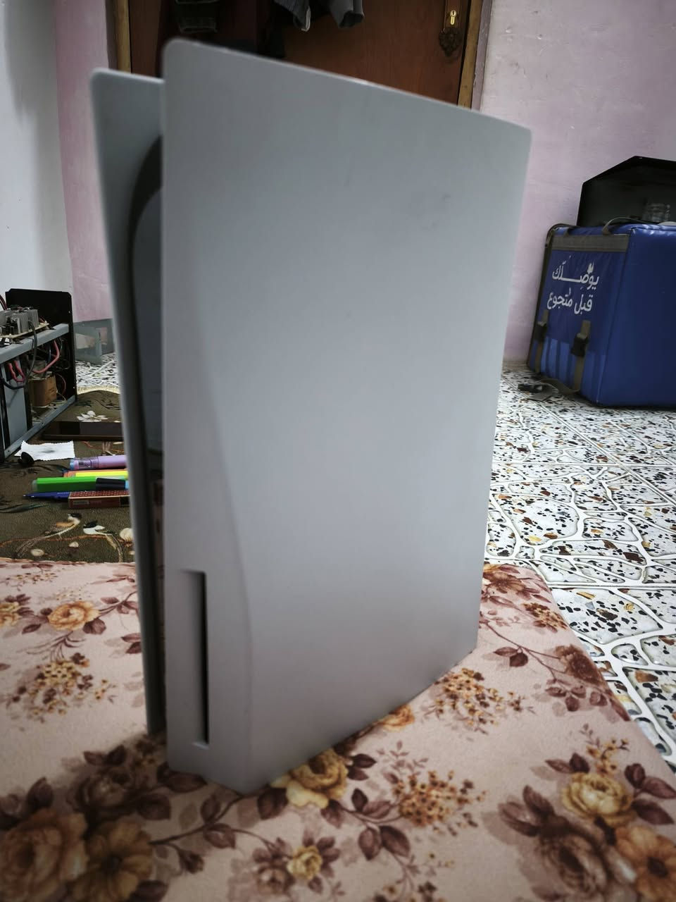 بلي فايف (مهكر) أفضل تهكيرة يوتيوب مع العاب جهاز لوك ستيكر ممفتوح نظيف يجي وياه كارتونته وجويستك وكيبلاته الأصلية مع ملحقات مروحة تبريد وسماعة كيمنك

لتفاصيل أكثر عن السعر وجهاز تواصل واتساب 
***********
