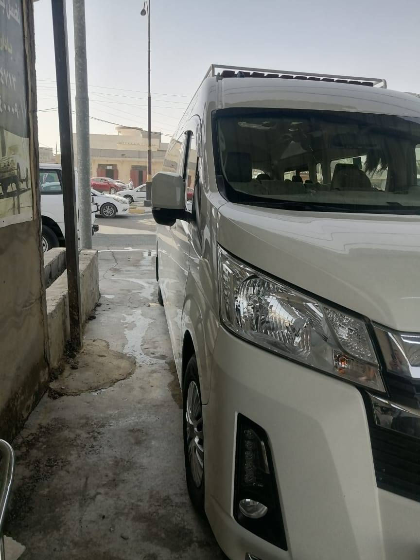 السلام عليكم
هايسه موديل 2024سياره فول المواصفات واحد ع واحد نظيفه معنا الكلمه ماشيه 60الف 
استفسار اكثر اتصال ع الرقم غير موجودين ع الفيس مكلف بلنشر ***********
