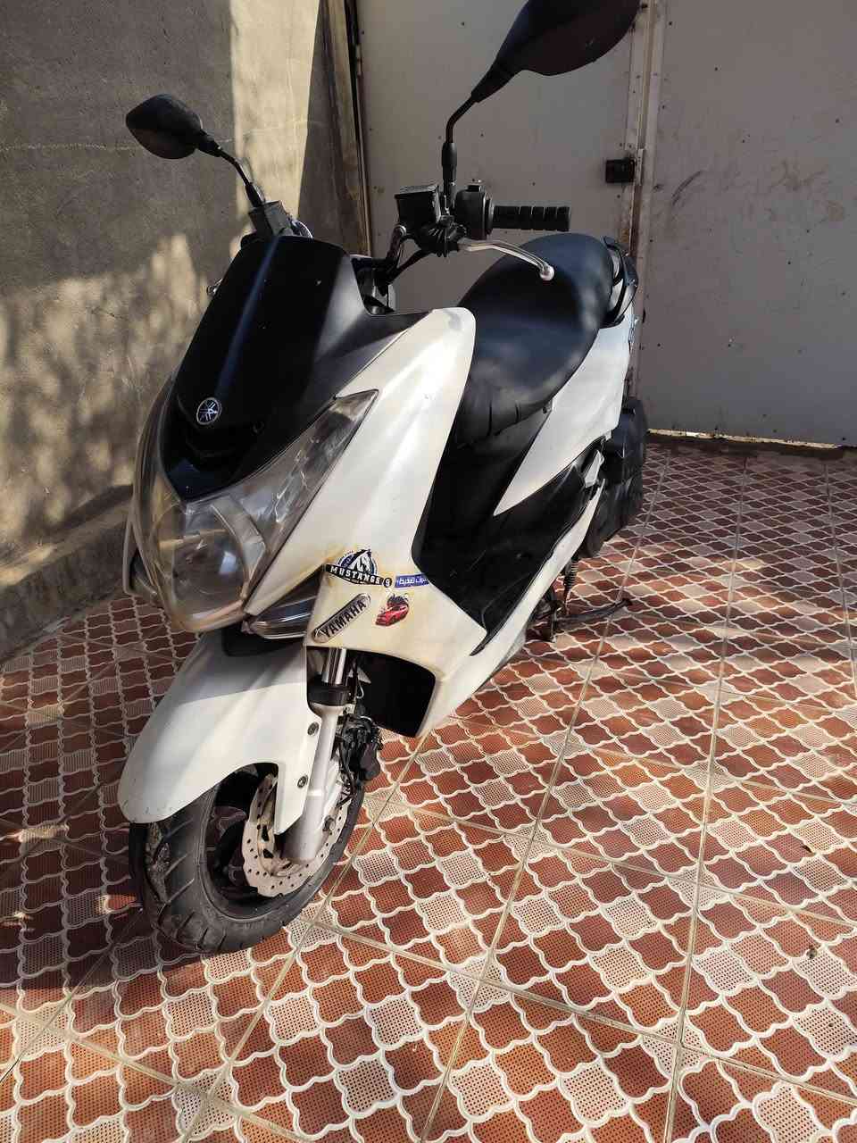 سلام عليكم دراجه ماجسته S للبيع ياباني الصنع مكينه 150cc النضافه مثل ماكدامك بلصوره السعر مليون و100بيها مجال قليل مكاني بابل الهاشميه توالص ***********
