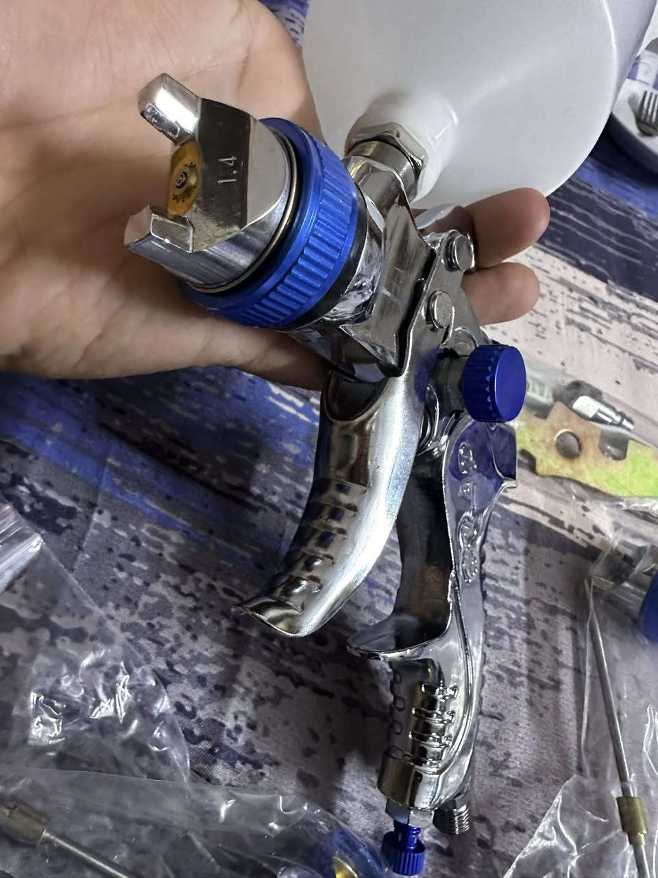 سلام عليكم من رخصت مدير الكروب المحترم مسدس صبغ بهذا الشكل كامل ملحقاته مسدس ثقيل اصلي سعره 30 وبل عافيه


**إذا كنت صاحب هذا الإعلان وتريد حذفه لأي سبب، رجاءا أرسل رسالة إلى الدعم الفني**