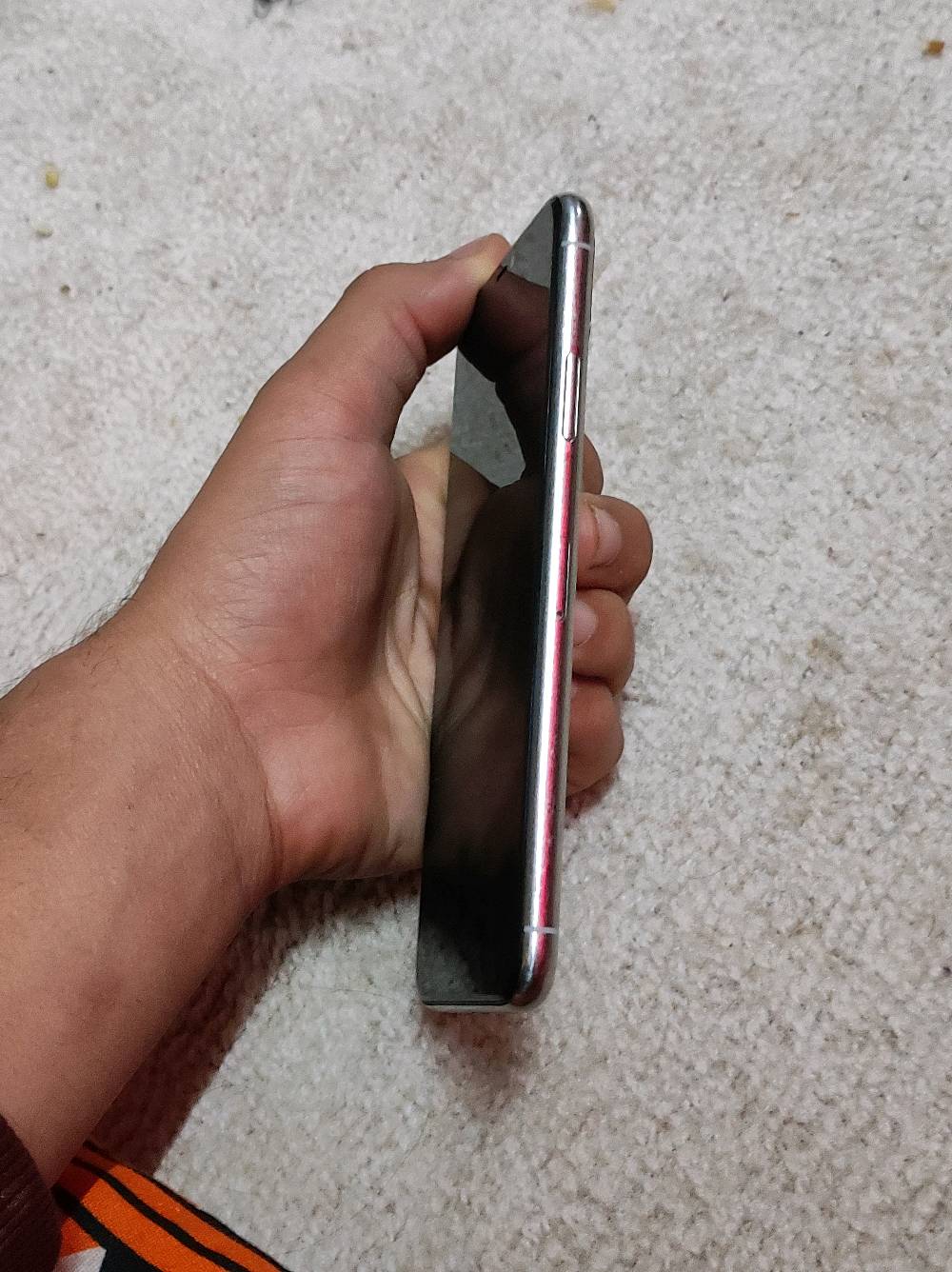 ايفون 11 برو ماكس
ذاكره 256
نموذج M
امريكي
بطاريه 80 
شحن تكنيك مخابره مكفول
فقط مبدل شاشه اصليه طبق الاصل الوانها مثل اصليه مو باهته وثلاث خيارات وسلسه بدون لاك شراي تعال خاص وتدلل... 
... مكاني خور الزبير ...
