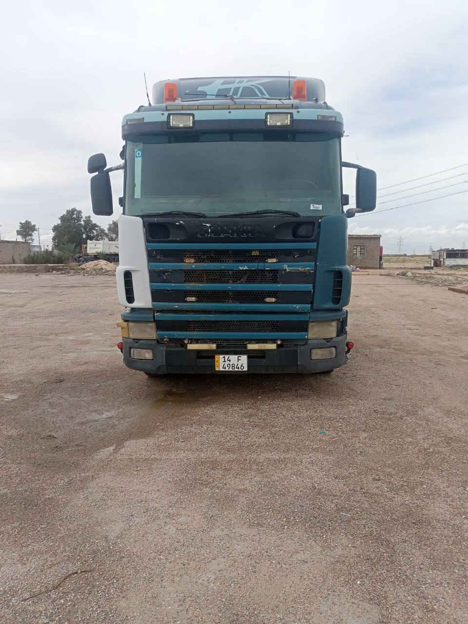 سلام عليكم سكانيا البيع موديل 2000 رقم بصره جديد نكليزي مكينه 6 انجكتر حجم 114كير 3ب3 مكان سياره بصره خور الزبير سعر 185 رجان مو شراي لا يتصل ***********
