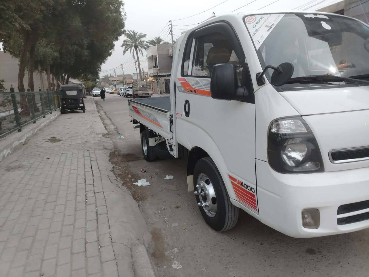 كية فحل 4000مفتوح مشروع وطني رقم بغدادموديل 11محدثة مكفولة من الصربة والصبغ مكفول كير مكينه شاصي رقم شاصي واضح محورة 14استد27السعر 112 مكان بغداد***********
