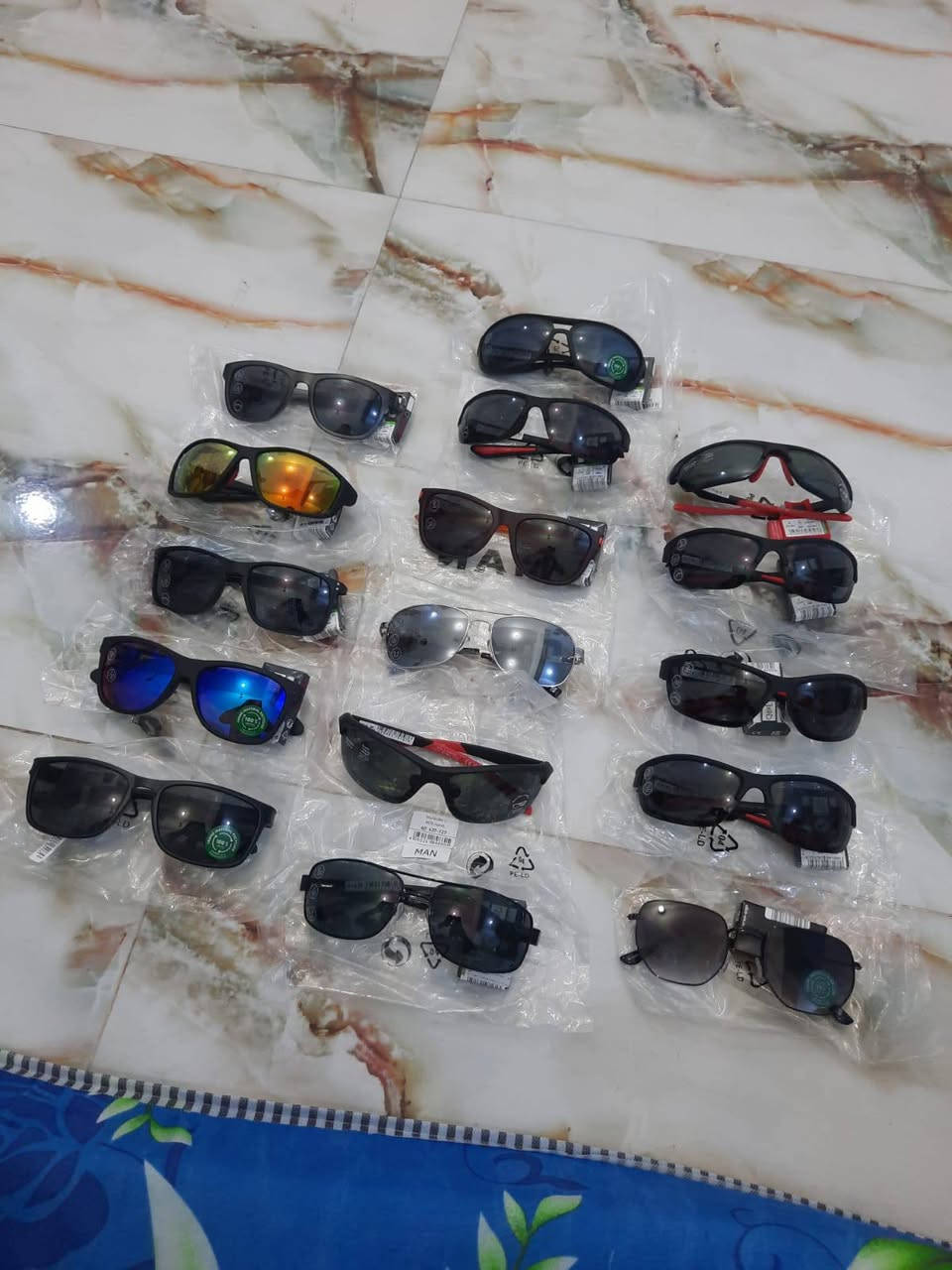 كميه قليله نضارات ماركه شرط
سعر القطعه 5 الاف فقط توصيل مجاني سماوه
للحجز خاص


**إذا كنت صاحب هذا الإعلان وتريد حذفه لأي سبب، رجاءا أرسل رسالة إلى الدعم الفني**