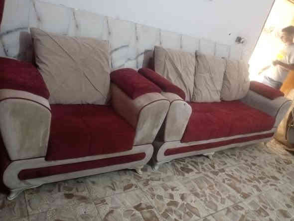 تخم تركي نضيف كلش عشر مقاعد كوشات بيجي وماروني السعر 300مكان بياع حي التراث الرقم ***********
