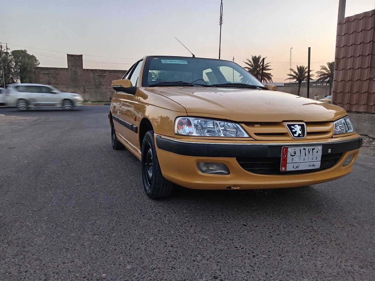 سلام عليكم لبيع موديل ٢٠١٥ مكينة وكير مكفولآت حداديه تحم تاير تبريد دوشمة كامل سيارة جاهزة هاتف *********** مدينة الصدر السعر. 44 بيه مجال سيارة
