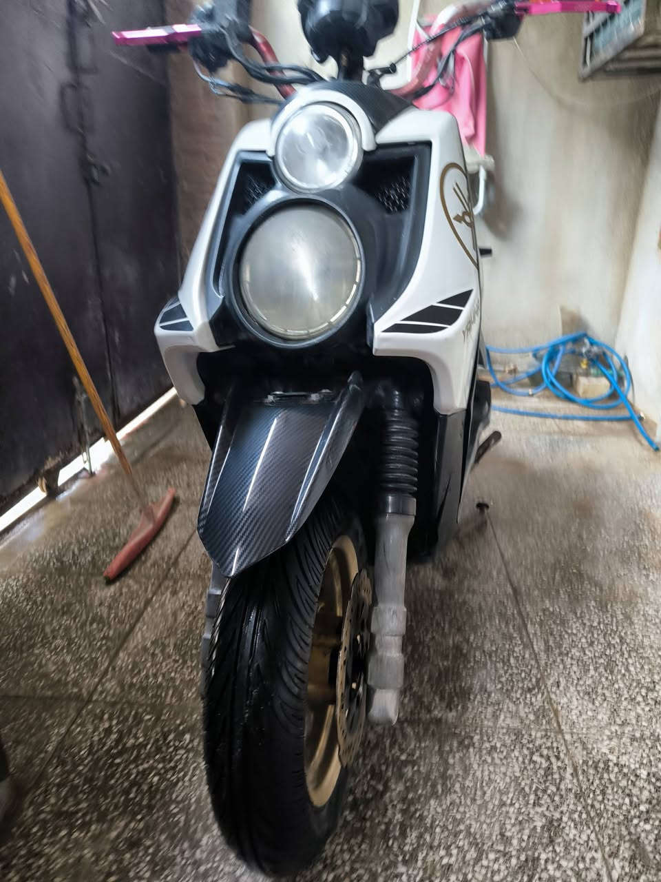 سكنس جبلي عليها تزويدات
بيعا خيط تبخير بعدة بدايتة قليل بس من تشتغل خفيف ويختفي  
قبق فلاوين 
دبل خلفي رياضي 
واقية صالنصة 
يدات وبريكات رياضي 
اشاير خلفيات 
بك لايت r6 
فيدراليات
رقم شكل 
عداد سرعة محترك والبريك امامي ملغي للبيع على وضعها ب٦٥٠ الف مكاني بغداد


**إذا كنت صاحب هذا الإعلان وتريد حذفه لأي سبب، رجاءا أرسل رسالة إلى الدعم الفني**