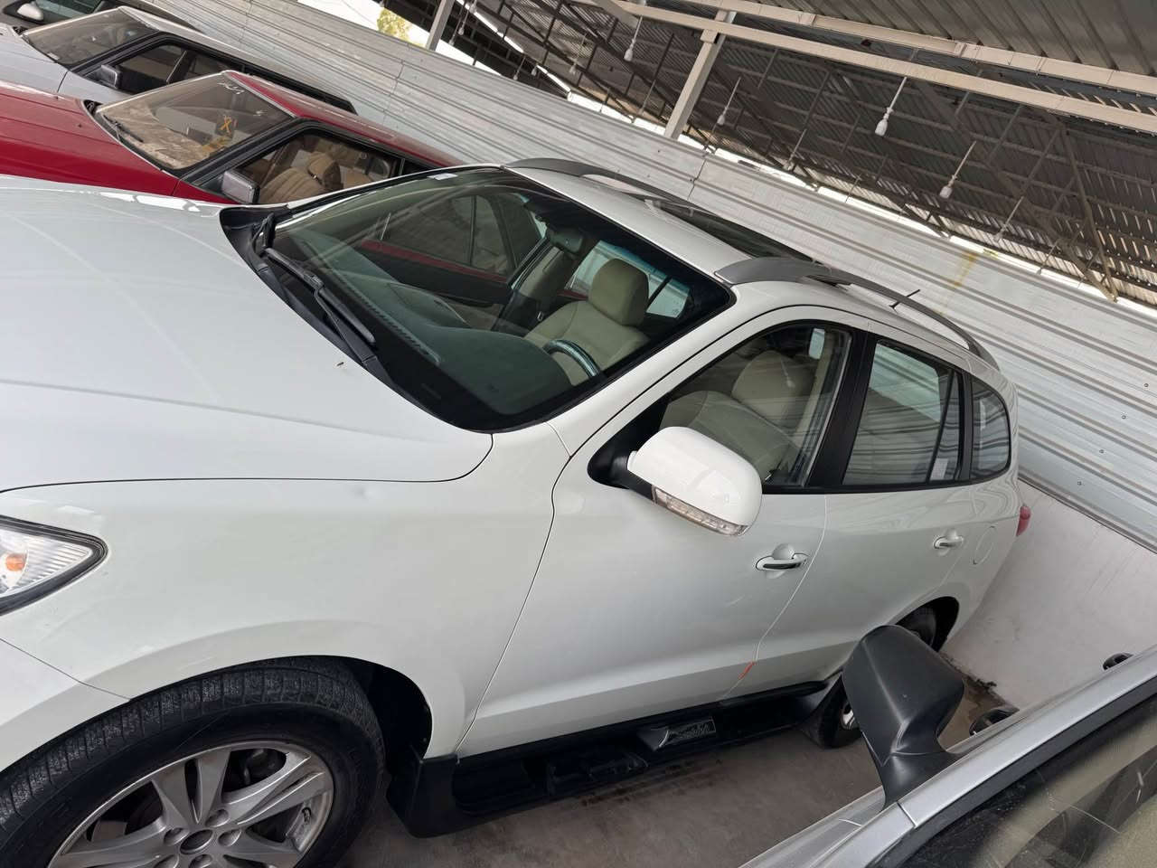 سنتافي موديل 2010 خليجي ضرر جاملغ السايق والهلال الخلفي موضح بل صور بدون دواخل بيه مكانين تعديل بارد محرك مفتوح 6 سلندر شرط بدون تبخير ولاتنقيص السيارة فول مواصفات بصمة سلايت ثلاث قطع تبريد 7راكب سنوية ساقطة شرط التحويل والغرامات ماشية 143كيلو للاستفسار ***********او ***********…السيارة مكانه كركوك دفتر بانزين بيه …ملاحظه ترهم مراوس او بيع..السعر 143بيه مجال كركوك, العراق
