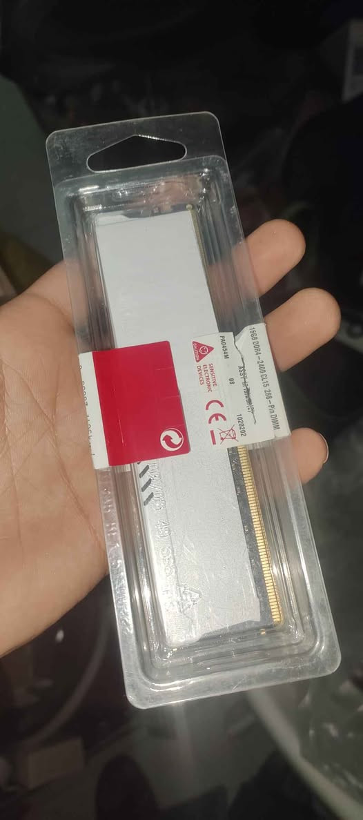 رامات حاسبة جديدة كبس ما مفتوح 
DDR4 16gb 2400mhz
سعر القطعة 75 الف
متوفر للبيع توصيل الزبير, البصرة


**إذا كنت صاحب هذا الإعلان وتريد حذفه لأي سبب، رجاءا أرسل رسالة إلى الدعم الفني**