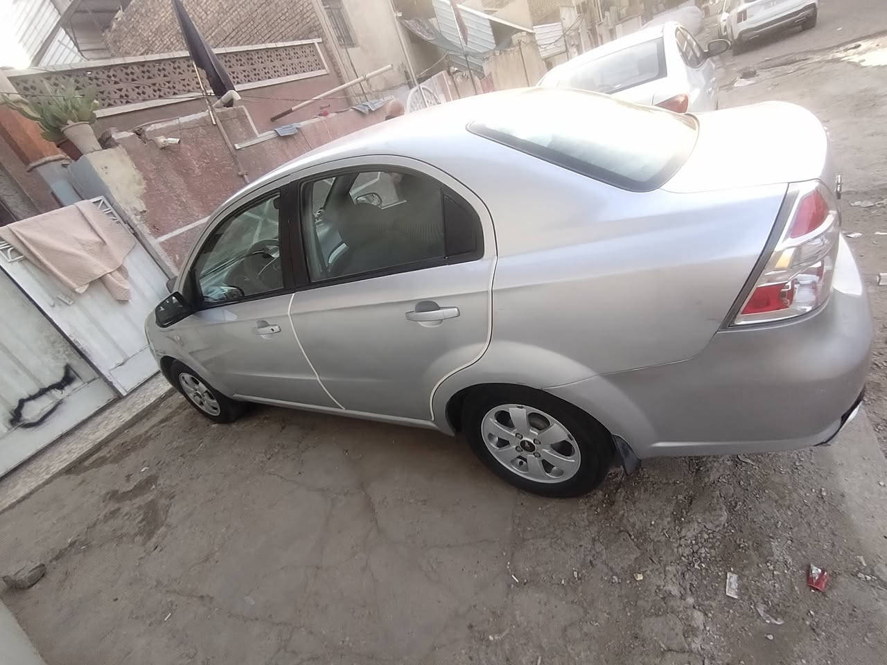 افيو 2007 سياره جاهزه من كير اوتماتيك مكينه جديده تخم تاير تبريد محرك 1600 مكفولئ من ضربه فقط صبغ حزام عده القماره اثر جراد صبغ فقط الاستفسار *********** عنوان بغداد

