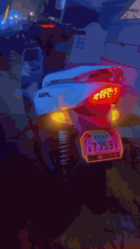 سلام عليكم دراجه GTR مال رنبه بلاديه كله ختم واحد كله شغاله ربع نكره شلعه ومعدل مكينه ما مطخوخه سبانه كل نقص ما بيه سعر مليون و٥٠ بيه مجال بصيط مكان بغداد حي العامل ***********
