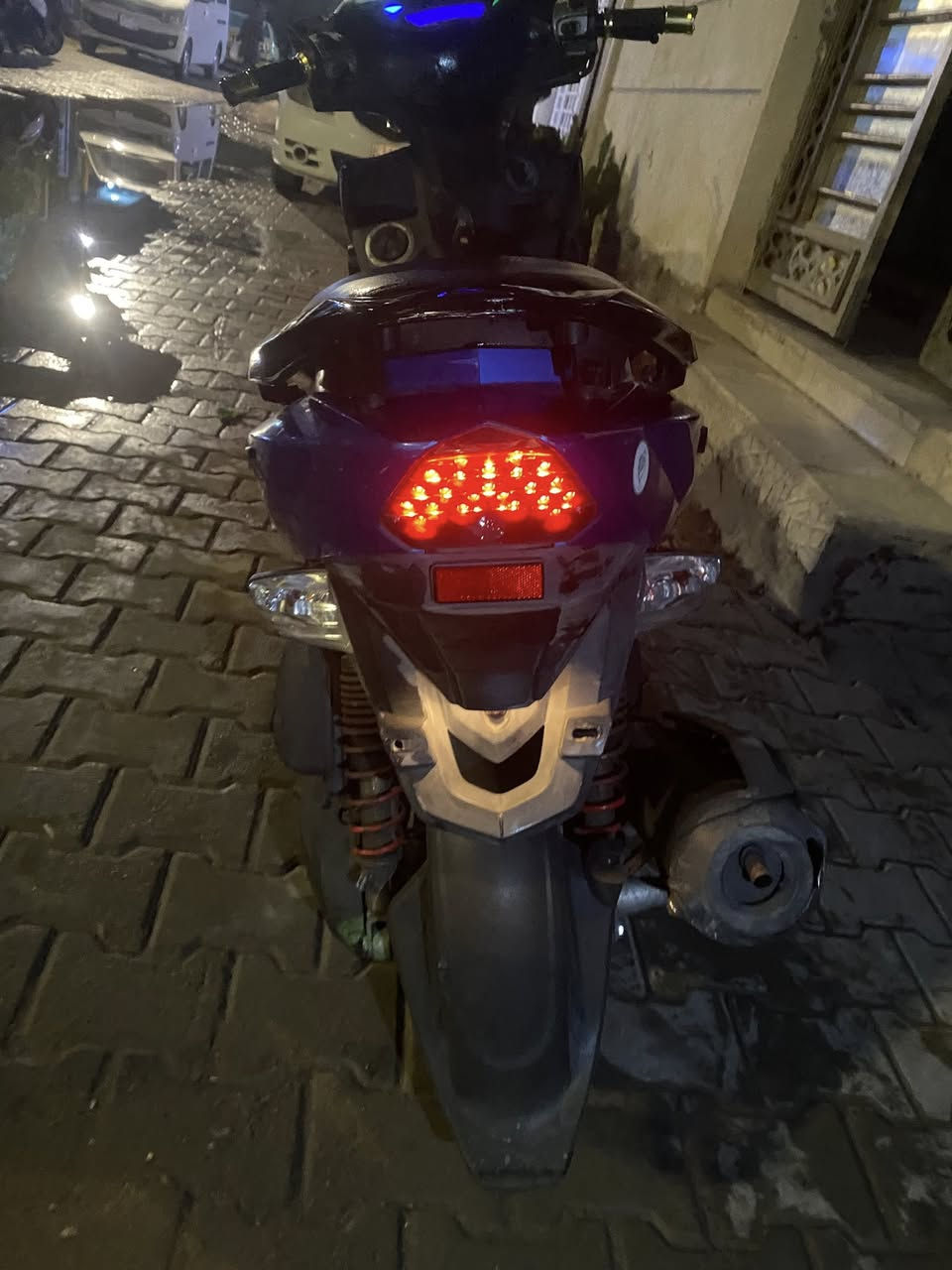 دراجه للبيع جيتي ار موديل14 دراجه عداد اكتروني يدغير الاوان دراجه مكفوله مال رمبه نضيفه كلش سعر مليون بيها مجال الاستفسار على هذا الرقم *********** عنوان بغداد حريه
