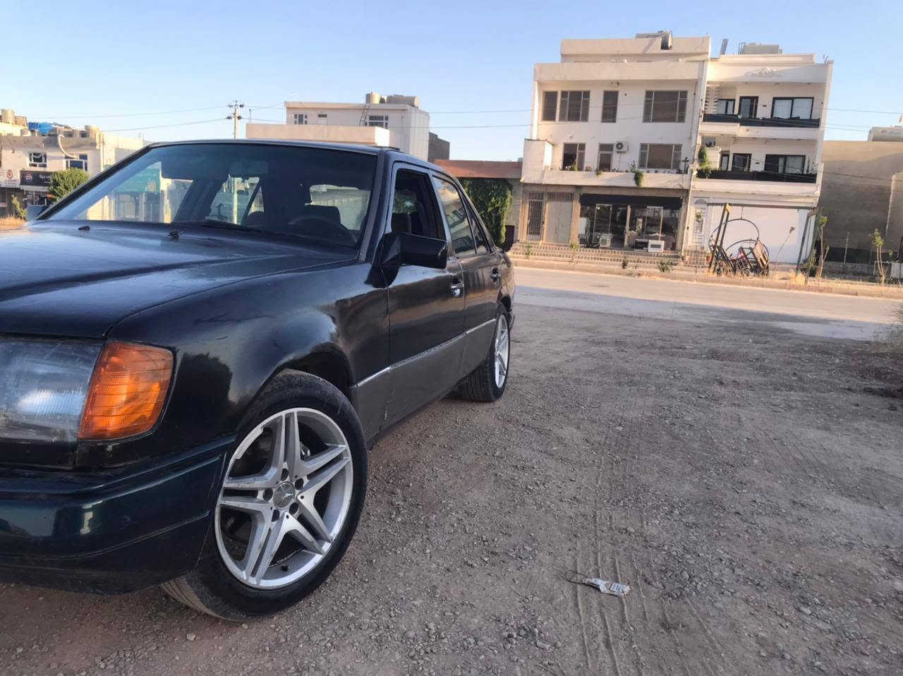سلاوي خوا لةهةمو لايةك 
مارسيدس بؤفرؤشتن 
گيرو مةكينةي بةتةي دونيو 
حاسيبةو اوةليات بةشةرت 
كارةباي هةموي بةشةرت 
تةقةو رةقةي سةتا حةفتا باشة 
گؤرينةوةش اكم بةشتي بةدلم بيت 
شوين كةلار 
ادةمين ❤️❤️❤️
*********** كالار, السليمانية
