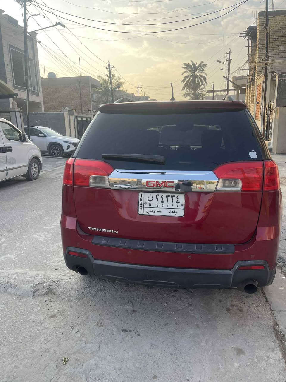 🚗 الموديل: جيمس تيران 2013
📌 حالة السيارة ومواصفاتها الداخلية:
✅ جلد
✅ شاشة تحكم
✅ ستيرن (عجلة قيادة)
✅ حساسات خلفية
✅ كاميرا خلفية
✅ رادار أمامي
✅ مانع انزلاق
✅ فول المواصفات (عدا بصمة)
 لا يوجد بصمة
 سلايدروف
🔌 الكهرباء:
 • المرايا كهرباء
 • الكوشن كهرباء
🔧 الأضرار الموجودة في السيارة:
 1.  درايف شيفت السائق
 2. الباب الخلفي للسائق
📍 المحرك والكير
 • بحالة الوكالة (يعني سليمان بدون مشاكل حسب ما ذكرت)
المكان بغداد 
***********
