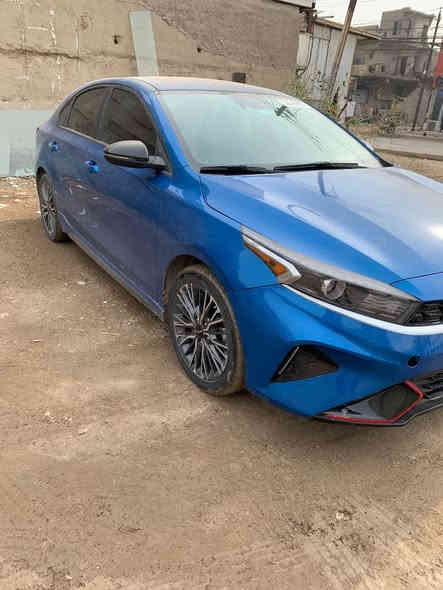 سلام. عليكم فورتي موديل 2024 بدون رقم بسمي مواصفات Gt lane فتحه بصمه حادثه بنيد وجاملغ  بدون دواخل فقط تبديل بنيد السياره ليبل واحد  
السعر 148
مكاني بغداد الامين
رقم اهاتف ***********
