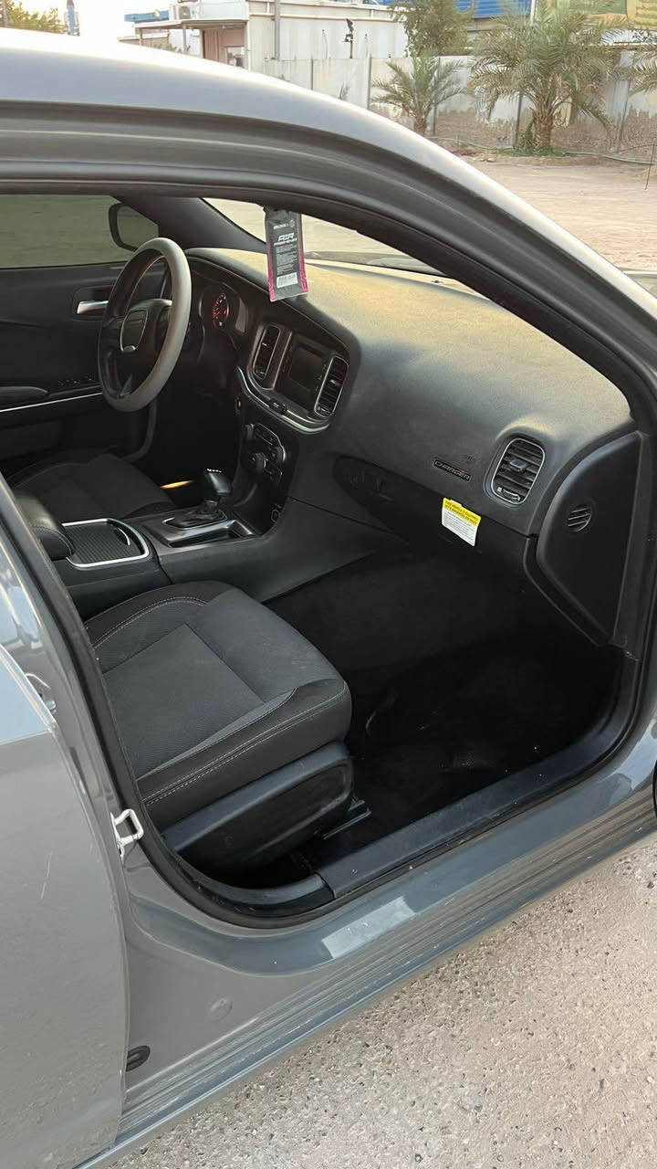 سلام عليكم جارجر موديل 2017 كفاله عامه  السعر 105 وبيها مجال قليل للاستفسار على هذا الرقم ***********
مكلف بالنشر الزبير, البصرة
