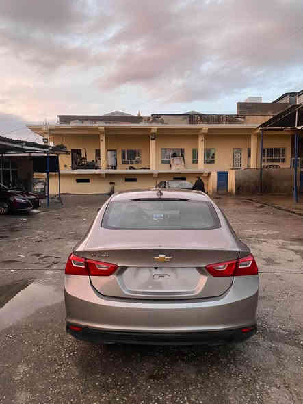 ماليبووو. 2023 LT
6قطعه صبخ بدون دواخل ارباك سيستم
سعررر 90$. 
***********واتس اب Petaling, WLY
