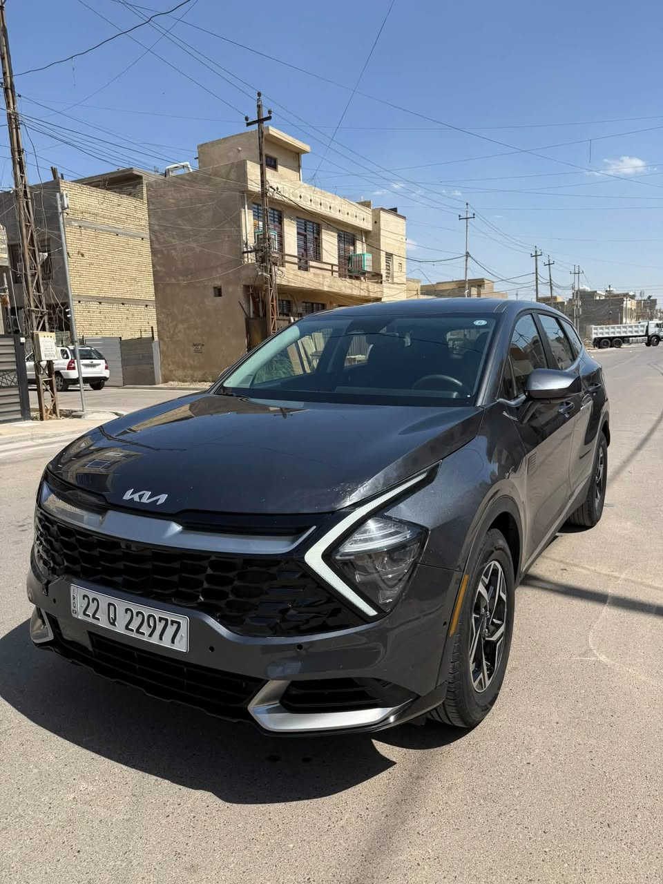 كيا سبورتج 2023 وارد امريكي حادث جدا بسيط بدون ايرباك بدون دواخل ومشي امريكا بعده حاليا ماشيه فقط ٤٨ الف ماشي عليها ٥٠٠٠ فقط يعني حادث موضح بالمنشور فقط جاملغ سياره جديده حيل بدون اي نقص جاهزن رقم اربيل مميز بسم كرايبي ابغداد تريد وكاله تريد تحويل هزه وسنويه جدد كلشي متصرف سياره نص فول معروفه مواصفاتها سياره بانزين فقط مو هايبرد السعر ١٧٥ مجال جدا بسيط حك جيه مكاني بغداد غزاليه اي استفسار *********** 
‭٠٧٨٩ ٠٨٣ ٤١٢٨‬
