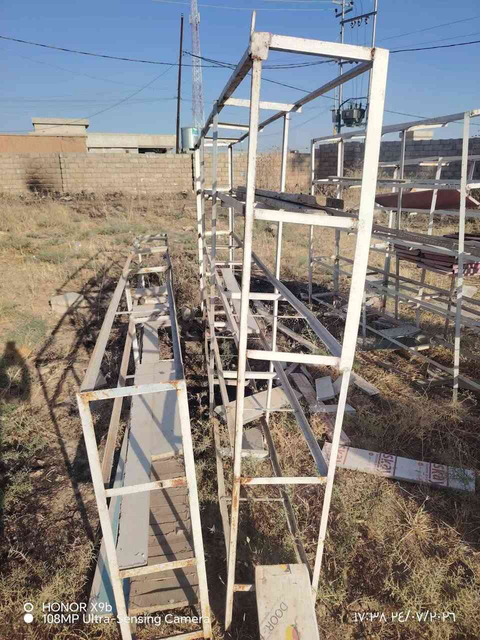 سلام عليكم 
مكلف بالنشر 
متاح رفوف 
الاستفسار التصال على الرقم  ***********
او مراسله زين العابدين ال جبوري

