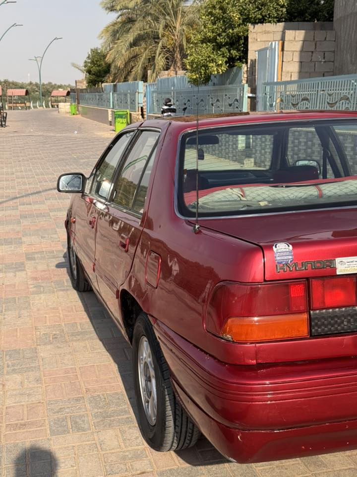 سوناتا ون للبيع
موديل 1993
محرك 6 سلندر وارد الماني 
تبريدها شغال 
السعر 30 وبيها مجال ، مكان السيارة هيت 
للاستفسار الاتصال على ***********

