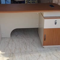 اثاث مكتبي • موديلات متنوعة • نقد وتقسيط