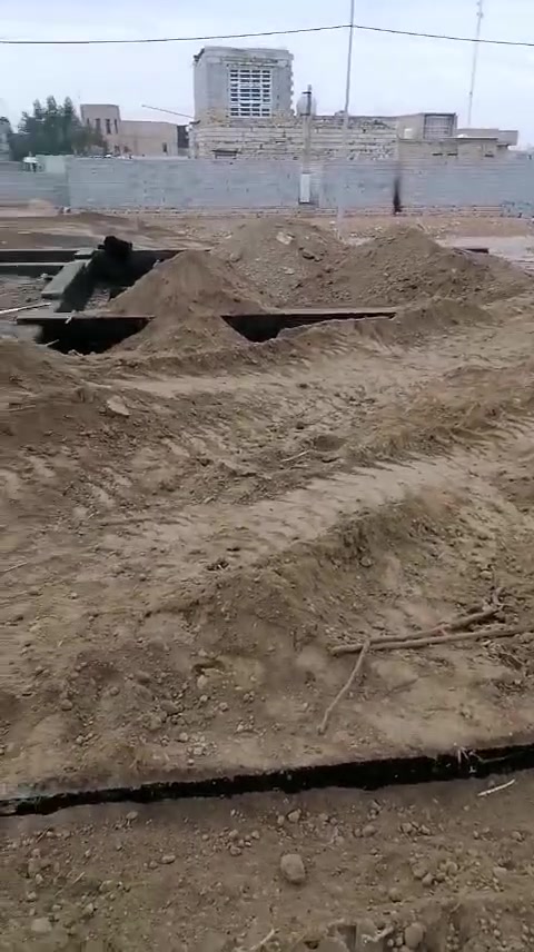 سلام عليكم مستعدين كافت عمل تطليع تراب زائد تدخيل سبيس شغل درجه اولى بس أريد ناس تعرف شغل دراجه وله يم ابو علي ***********
