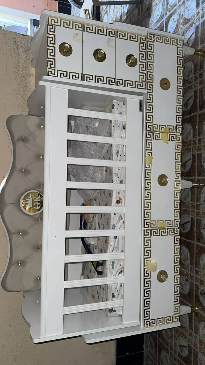 السلام عليكم  جربايه طفل جديدة ولا مستخدمة ابد  اخت جديده منها و بيها مجرات كاملة للبيع


**إذا كنت صاحب هذا الإعلان وتريد حذفه لأي سبب، رجاءا أرسل رسالة إلى الدعم الفني**