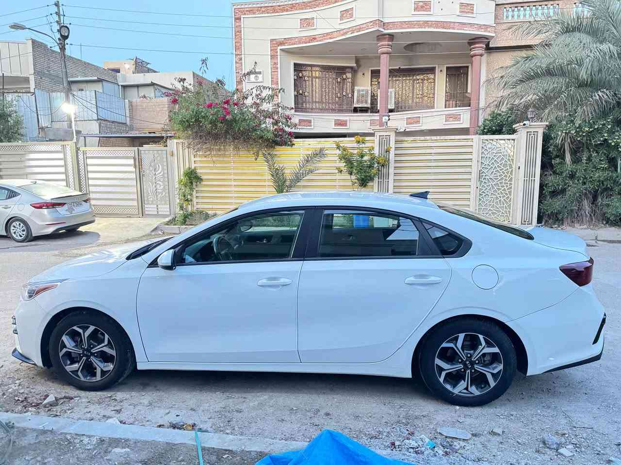 فورتي 2019  مثل ماموضح بلصور ماشه 71 ميل 
محرك 2000 اي تي 
*********** بغداد, العراق
