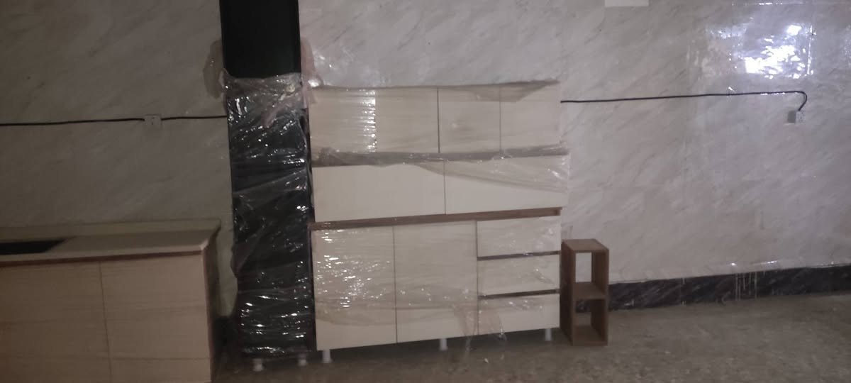 كاونتر اج دي اف لمس  جديد بلجيس مامستخدم للبيع الطول مترين وسنك متر ونص الحوض ماله ستيل ***********
