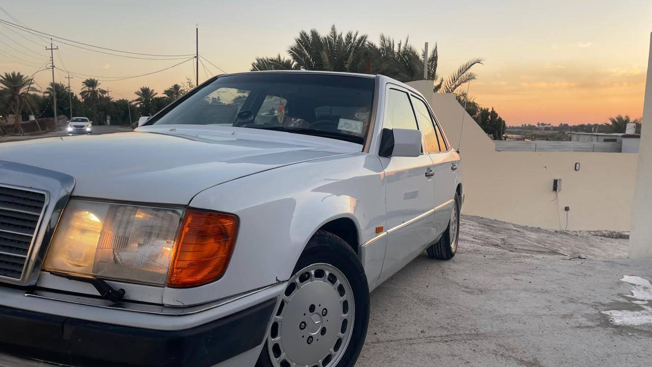 سلام عليكم مكلفالسلام عليكم مارسدس دب للبيع موديل 1991 بسمي تحويل رقم نكليزي محوره ثنين ونص كارتون  قواعد سليمه سياره جاهز طخم تأير حداديه  قبل ثلاث ايام نفضته تبريد مابيه اي نقص سياره خير من الله وحله من الصور السعر 68 وبيه مجال للشراي مكاني ناصريه مركز للاستفسار ***********
