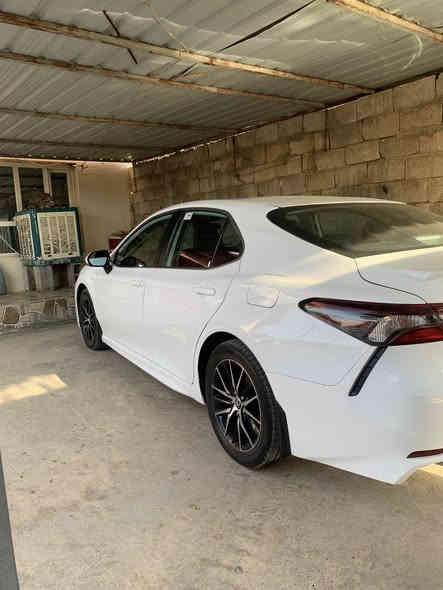 كامري للبيع موديل 2022كلين SL(***********)السعر خاص
