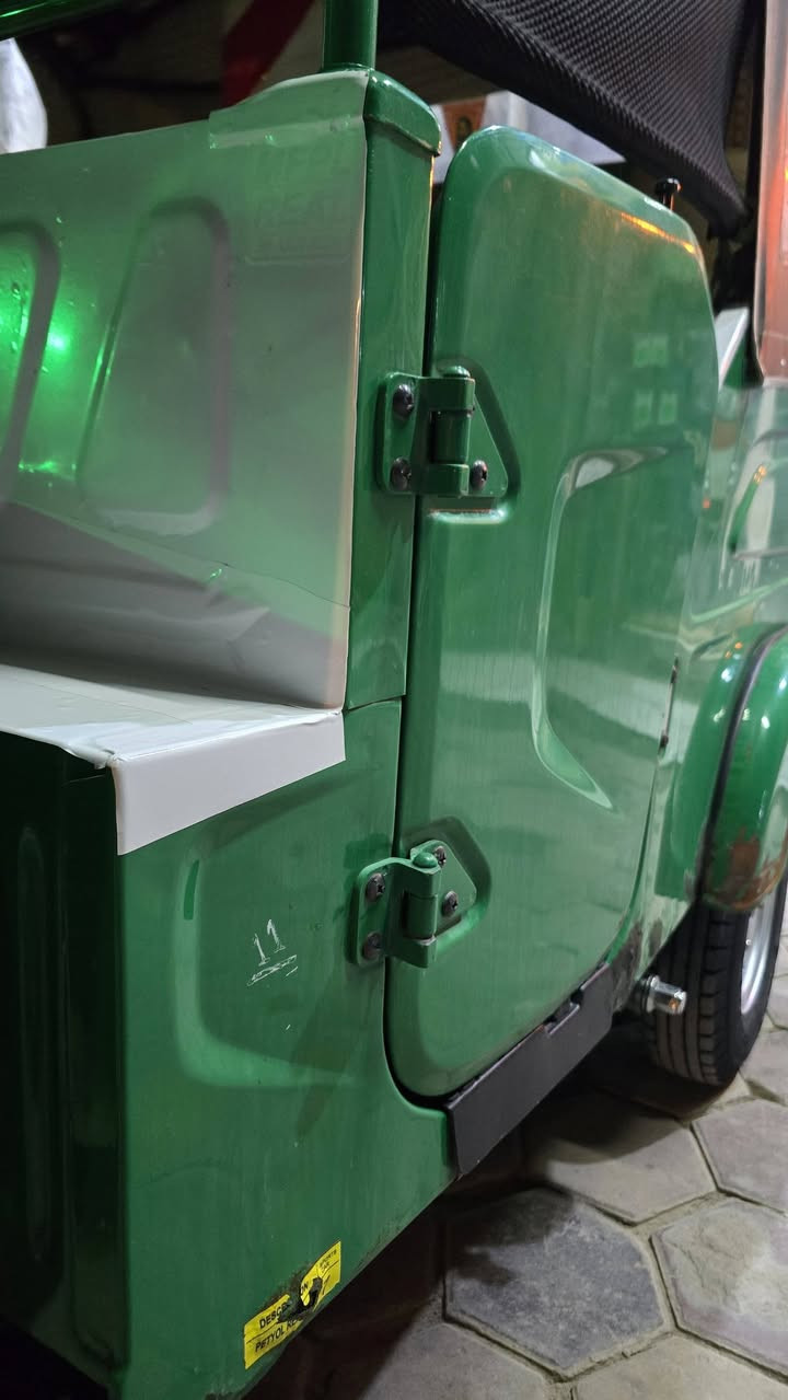 السلام عليكم
باجاج مديل  22شهر 11 مضلع  تكتك جديده   كفاله كشر ومكينه نقطت صبغ ما بيها وله بارد  رقم ذي قار  مشروع وطني تحويل ثاني يوم  

الاستفسار ***********
