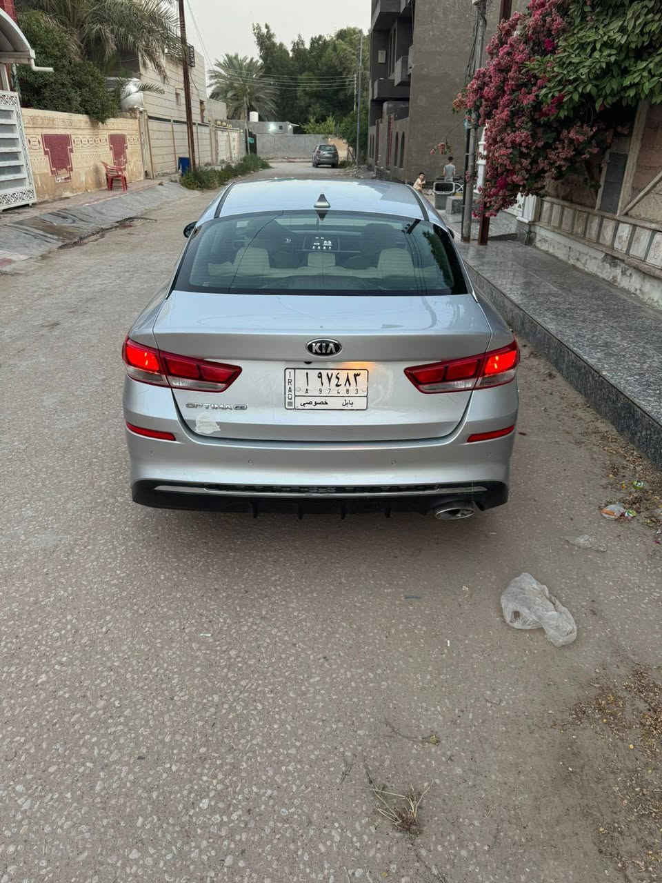السلام عليكم للبيع سياره اوبتما وارد أمريكي موديل ١٩ رقم بابل مشروع وطني تحول مباشر السياره خير من الله محرك كير حداديه تخم تاير تبريد كهربائية كله شغاله محرك ٢٤٠٠ السياره ضرره جاملغ وبنيد بيه مواصفات السياره شاشه كامره خلفيه حساس خلفي تحكم ستيرن اشاره بالمري رادار جانبي تحديد مسار توقف ذاتي كامره شاشه سوداء السعر ١٢٥ وبيه مجال قليل العنوان بابل الحمزه الغربي الاستفسار ***********

