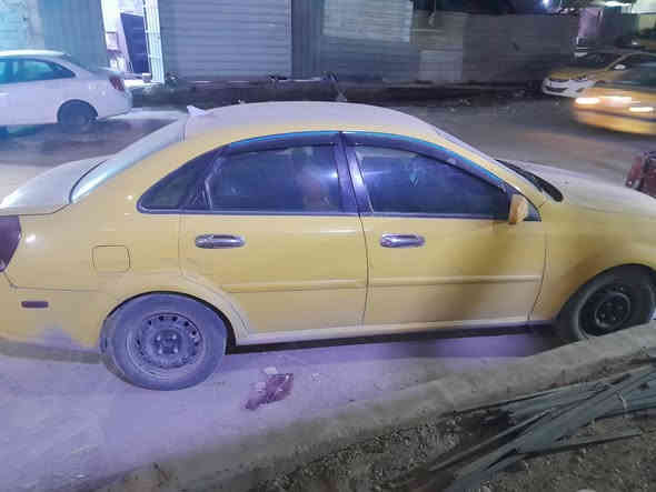 سلام عليكم سياره لبيع فورنزه وارد امريكي  موديل 2008 سعر 40 وبيه مجال عنوان بغداد توصل عل رقم***********
