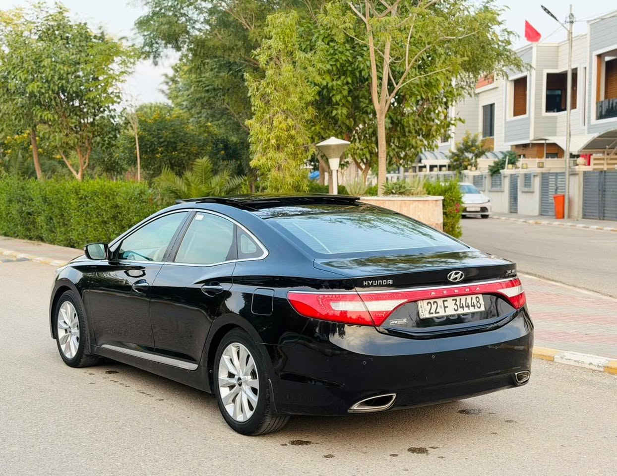 السلام عليكم 
اخوان ((للبيع فقط))
ازيرا خليجي فول الفول مواصفات 2013
للاتصال ***********
صور السونار مرفقه وياصور السياره
#سعر 117$
مواصفاته V6 
مري شفط
بردات بلاديه
بصمه
سقف بانوراما
تبريد قطعتين
دواخل صاج + بيجي 
كوشن جلد + كهربا وهيتر
كير اوتو + طرح
تحكمات استيرن
لايتات زينون 
دخول ذكي + بصمه ابواب
محرك كير ابشرط
حداديه ابشرط
رقم اربيل جديد لحد 2029
شرط تحويل وغرامه
عنوان ديالى خانقين
