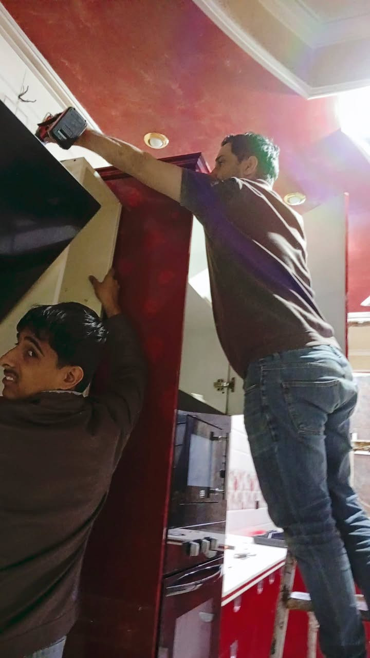 مرحبا نجاره فتح وا شد غرف تركي عراقي ماليزي وا ضافه فتح وأشد مطابخ واضافه فتح وأشد سبالت  واضافه نقل اثاث المنزل فقط تصل ***********
