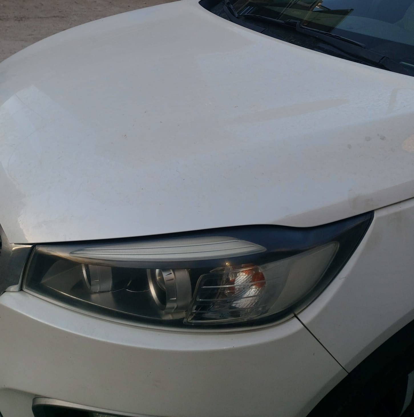 السلام عليكم 
سورينتو موديل ٢٠١٧
سته سلندر ٣ونص
مكفوله كفاله عامه عدى البارد موضح بالسونار مرفق مع المنشور 
٧ راكب تبريد 3 قطع، حساسات 360 درجة، كشنات كهرباء. بصمه 
معروفه مواصفات السورينتو فول عدى البانوراما سياره باسمي تحويل مباشر 
السعر ٢٣٥$ بيها مجال بسيط جداً حق الجيه لا اكثر
عنواني بغداد البياع 
غير متواجد على الفيس بوك 
هـ/‏‪***********‬‏
اتصال او واتس آب بغداد, العراق
