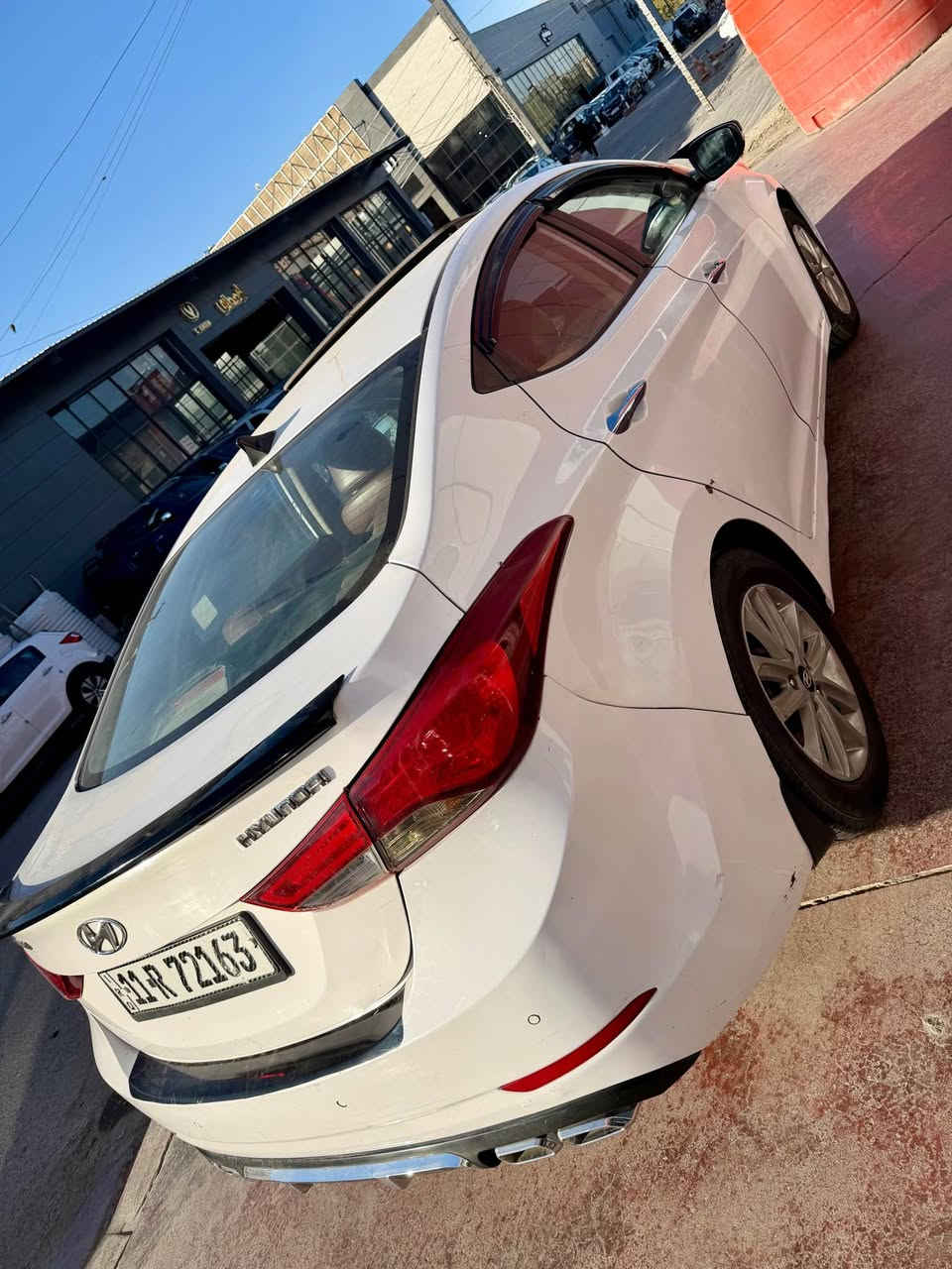 يالله 

السلام عليكم 

النترا 2015 خليجي رقم بغداد  فول واحد ع واحد 

سيارة نظيفة ومابيه اي نواقص كير مكينه كفالة صدر جديد 

ملاحظة السيارة بيه نص الجاملغ الخلفي صبغ فقط +تلحيظات بسيطة بلكشر

السعر 117$ وبيه مجال بسيط 

مكان السيارة ( السيدية )

للاستفسار *********** بغداد, العراق
