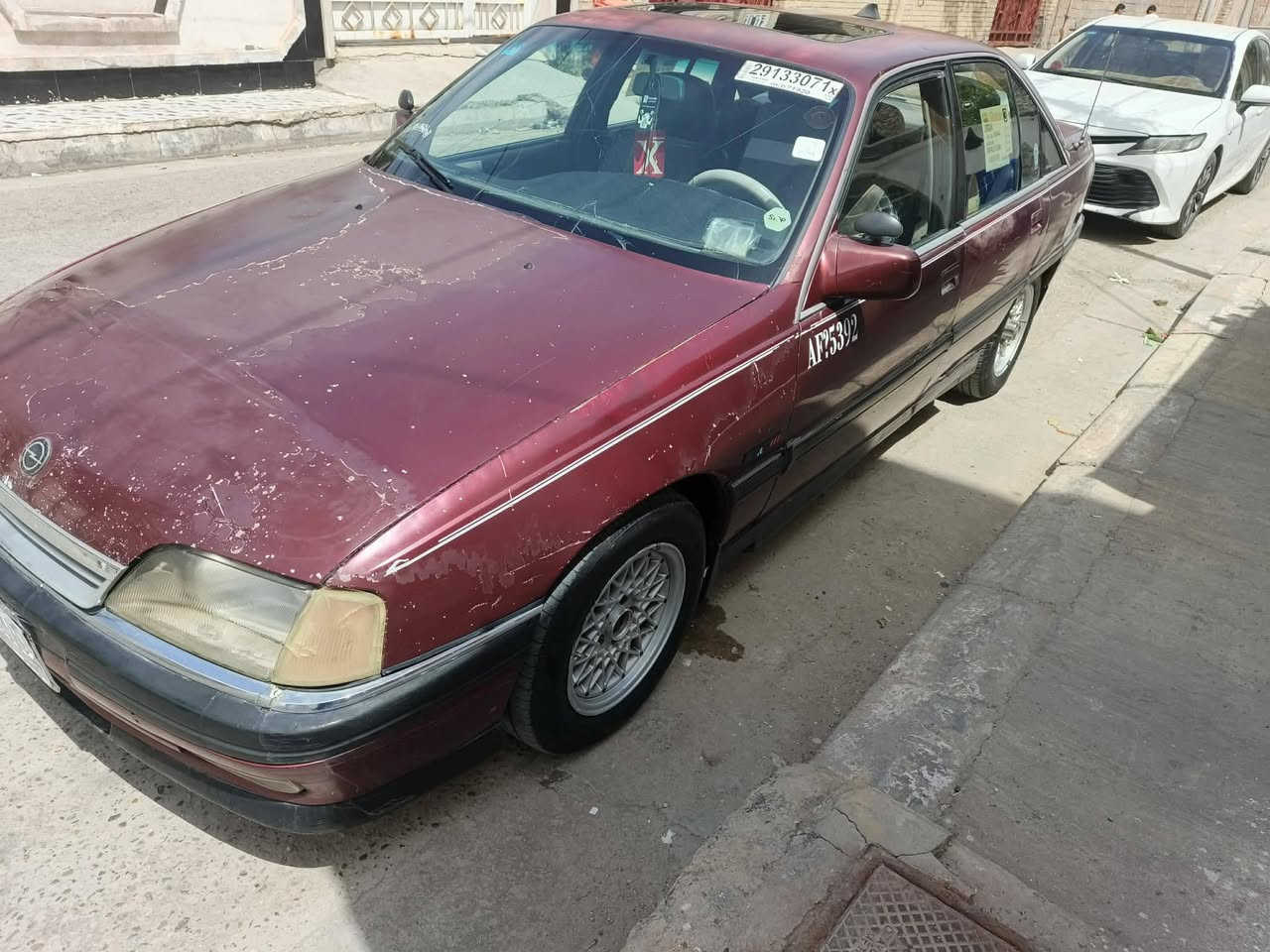 السلام عليكم اوبل اوميگا موديل 91 فول اوتو السياره ع بلاده مجرد جراد محرك 20 عنوان فلوجه حي نزال هاتف السعر 33 وبيه مجال  ***********
