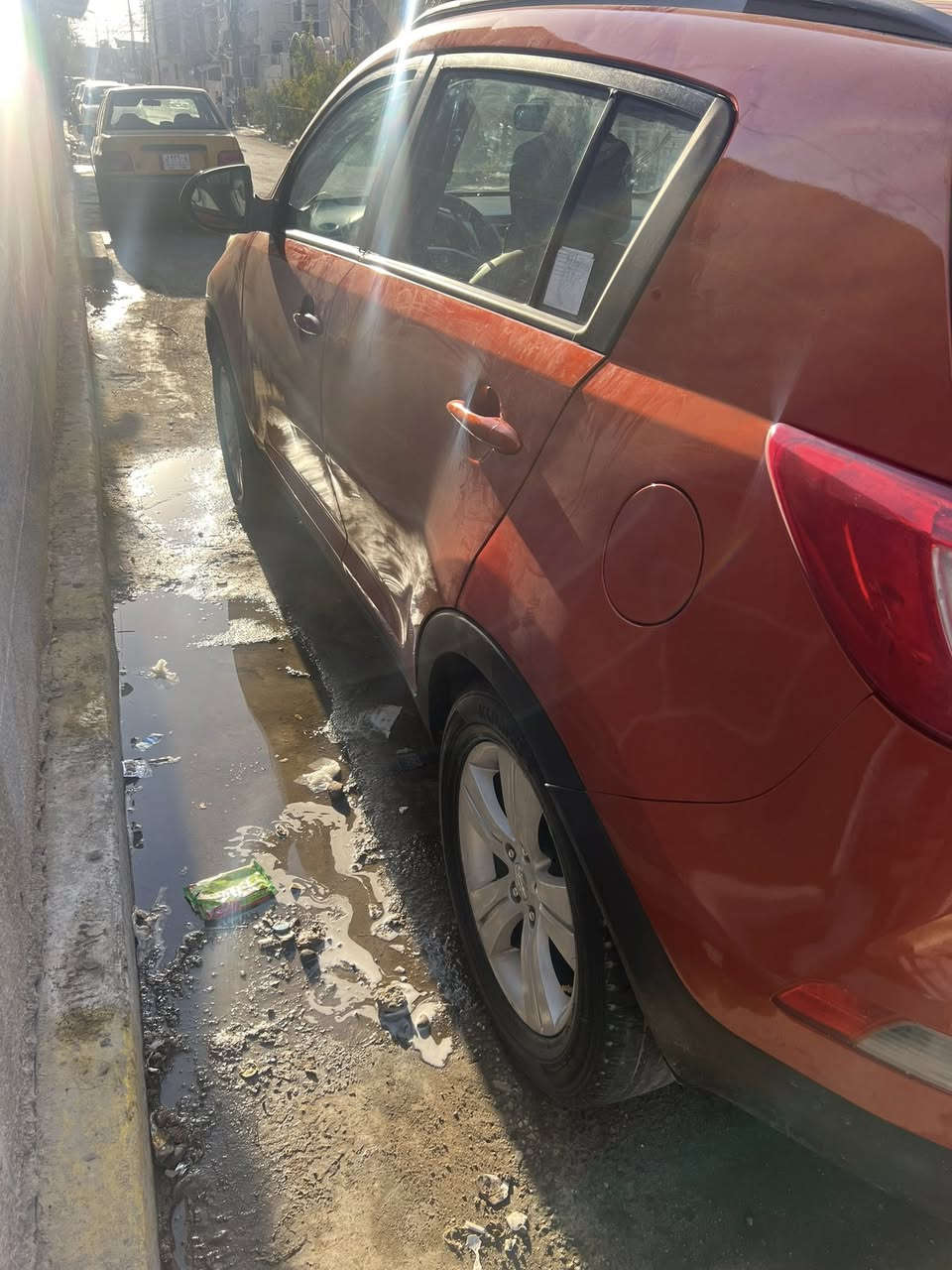 سلام عليكم سبورتج موديل 14 بغداد محرك 200 خليجي مصبوغه عام بيهه جاملغ خلفي مصبوغه جماليه فقط بسعر 120 بغداد جكوك رقم مبايل ***********
