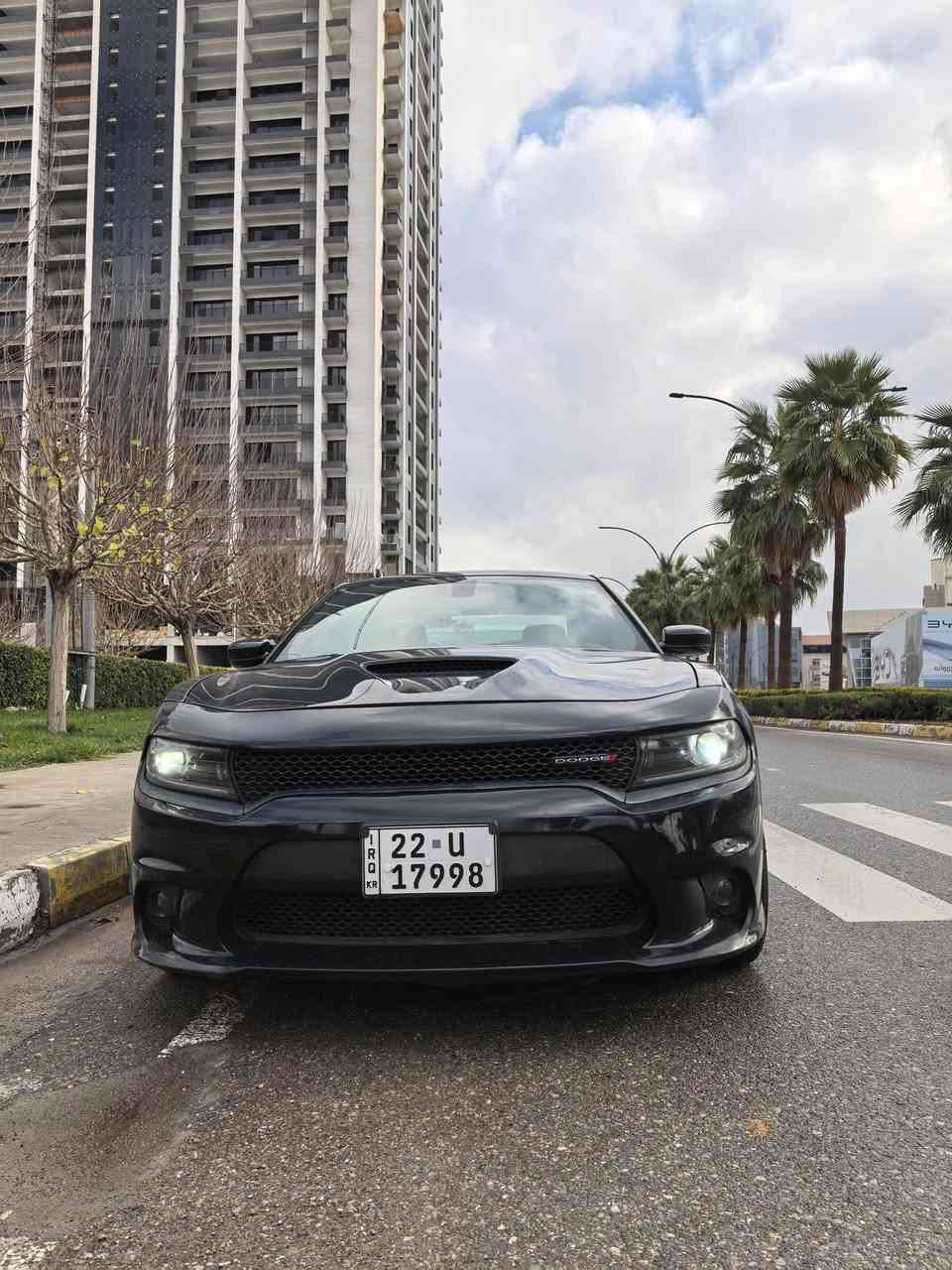 سلام عليكم 
دوج جارجر 2023GT
فول فول عدا الفتحه
مواصفات
كراسي الامامي كهرباء
كراسي الاماميه تدفئه تبريد
ستيرن تدفئه
كشنات كنتارا وجلد
ميموري سيت
ستيرن كهرباء
زنون 
نظام سوبر تراك باك
شفتات ستيرن
وباقي مواصفات المعروفه للجارجر
الحادث 
جاملغ سايق صبغ 
وبيها 3 اماكنPDR
وبيها 3 اماكن تكحيل كارت
بدون دواخل بدون ايرباك شرط
سياره مرقمه باسمي وجاهزه هزه فحص 
دهن فلاتر جديد وكاله حداديه كلها بشرط
رقم شاصي
2C3CDXHG9PH651214
للاتصال:*********** واتس أربيل, العراق
