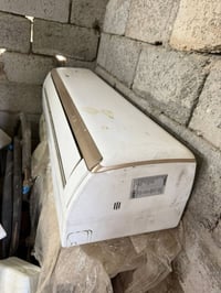 سبلت ٢طن • شغال • عاكس مع بطاريات