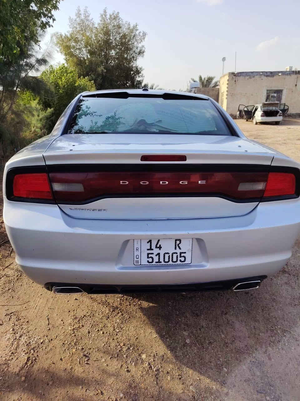 جارجر موديل ١٢  وارد كندي كفاله من الضربه والصبغ التبديل تبريد
شاشه جبيره
كاميرا دواره
محرك ٣٦٠٠
تشغيل عن بعد 
مداور ثاني يوم جاهزه من كلشي اي نقص مابيها 
سونار موجود عدا شخوط بسيطه
السعر ١٥٥ بيها مجال قليل مكاني ناصريه 
مكلف بلنشر لتراسني 

رقم صاحب السياره ‏‪0780 347 9370‬‏
