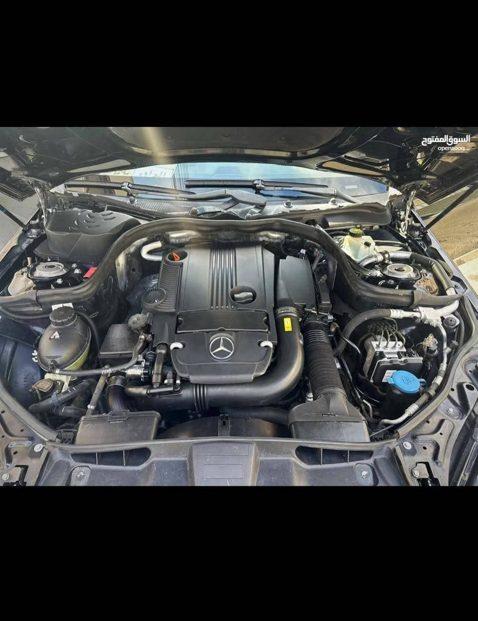 مارسيدس w212 e200 2012
سياره بيها كلير جاملغ يمنه من المانيا بدون فتح برغي 

دبل كزوز 

داخل جلد اسود وكنتارا رصاصي مطعم باسود

وصاج اسود 

كير تعليك 

سلايد 

ماشيه ١٦٢ كيلو 

سياره مابيها نقص ومابيها اي شي تجاري وادامتها كامله ومابيها اي مسج

سعر ٢٠.٠٠٠$ وبيها مجال الرقم ***********
