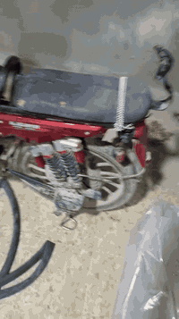 سلام عليكم ورحمه الله وبركاته خوان دراجه شحن ٥بطريات بحاله جيده للبيع السعر ١٨٥الف لله شاهد عمليه وحلوه المكان ابو غريب خرنابات الساحه ***********
