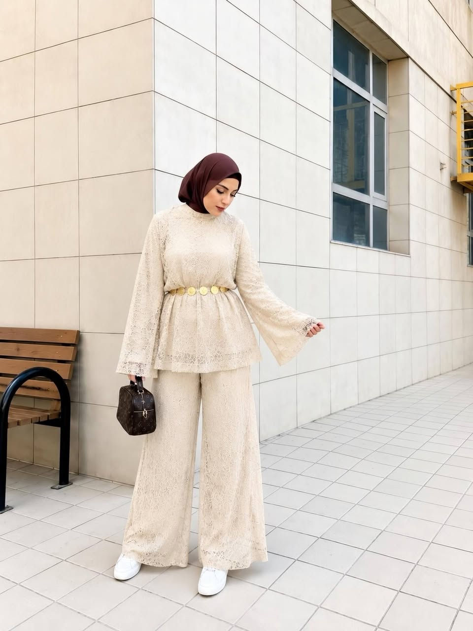 الأزياء في اشائش ستور مميزة♥️، 
 تتميز بأسلوبها الفريد والجريء (عليه توكلت وعليه يتوكل المتوكلون).

🌸 طقم قطعتي + حزام / تول مبطن  كولي عالي 🌸.

القياسات: 38، 40، 42، 44، 46، 48.


**إذا كنت صاحب هذا الإعلان وتريد حذفه لأي سبب، رجاءا أرسل رسالة إلى الدعم الفني**