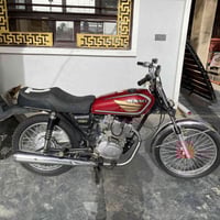 دراجة نارية • مكفولة • كهربائيات شغالة