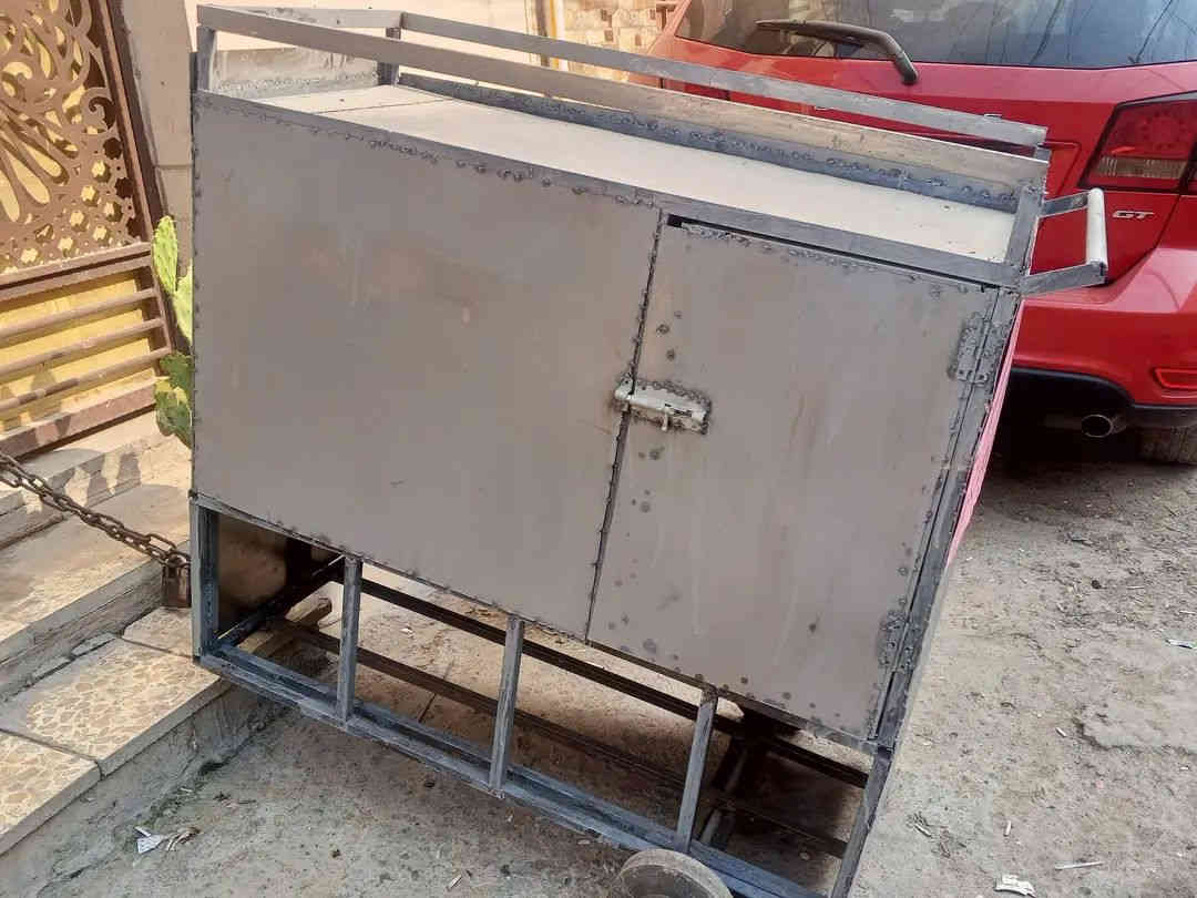 عربنه للبيع السعر 100الف بغداد الشورجه موبيل***********
